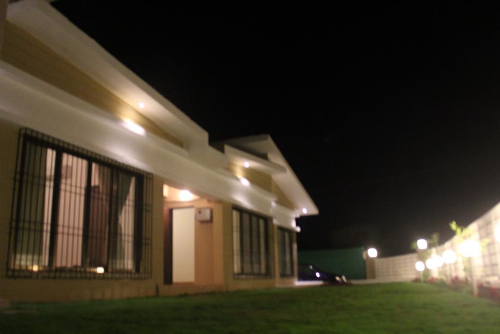 Jenjon Holiday Villa - Nagaon, Alibaug Alībāg Room photo